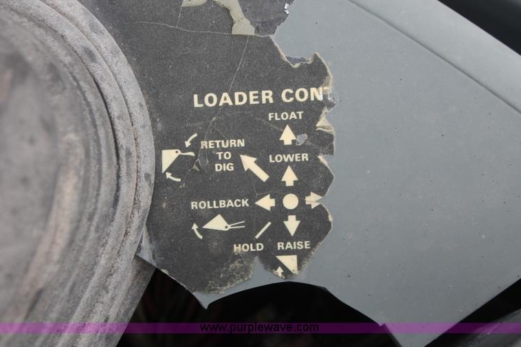 image for item D8342 1996 Case 570L XT Construction King landscape loader