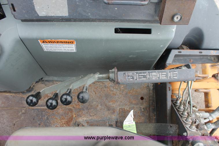 image for item D8342 1996 Case 570L XT Construction King landscape loader