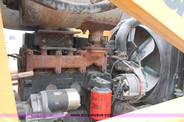 image for item D8342 1996 Case 570L XT Construction King landscape loader