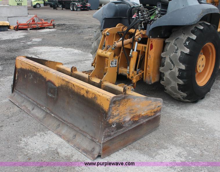image for item D8342 1996 Case 570L XT Construction King landscape loader
