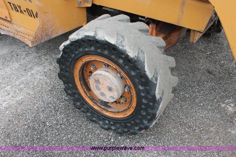 image for item D8342 1996 Case 570L XT Construction King landscape loader