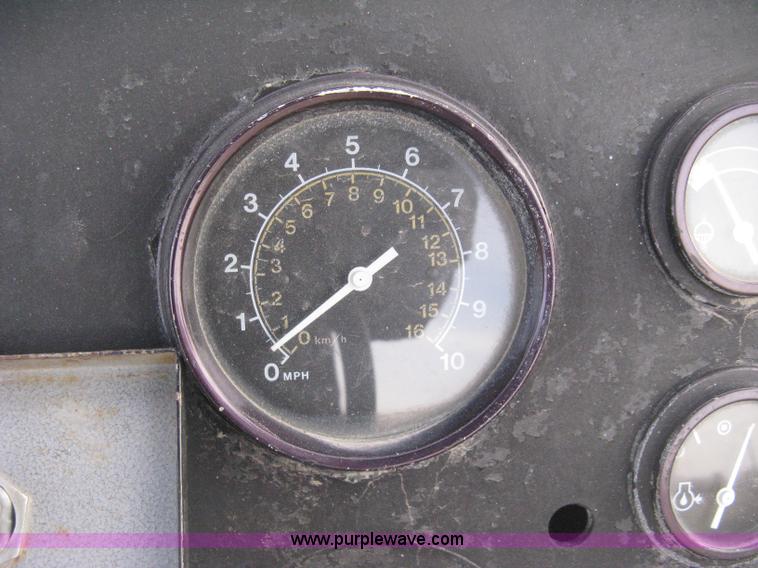 image for item E3314 1997 Hyster Hypac C766B articulated vibratory smooth drum roller