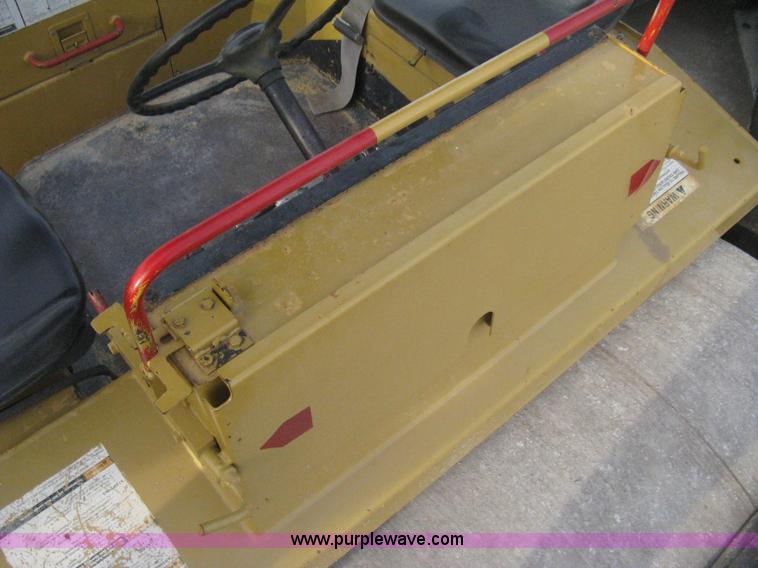 image for item E3314 1997 Hyster Hypac C766B articulated vibratory smooth drum roller