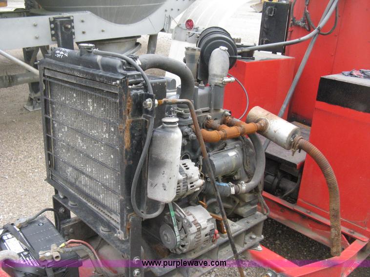 image for item E3400 2003 Crafco SS125 hot melter applicator