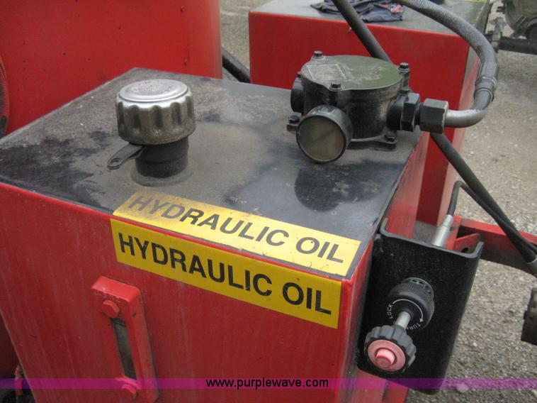 image for item E3400 2003 Crafco SS125 hot melter applicator