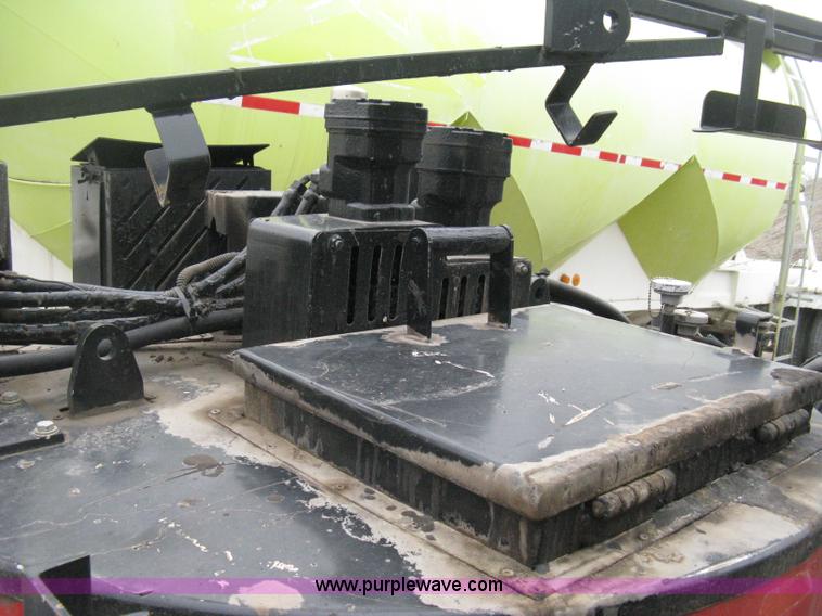 image for item E3400 2003 Crafco SS125 hot melter applicator