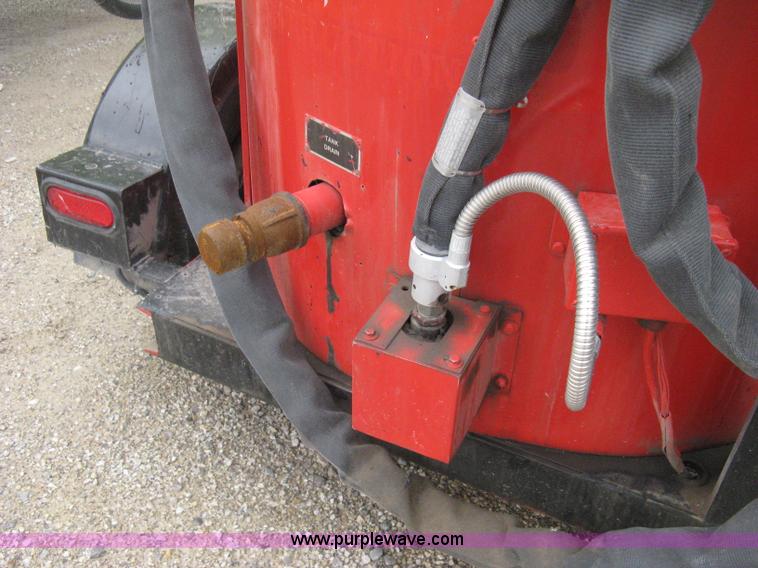 image for item E3400 2003 Crafco SS125 hot melter applicator