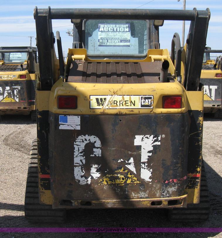 image for item E3435 2002 Caterpillar 257 skid steer