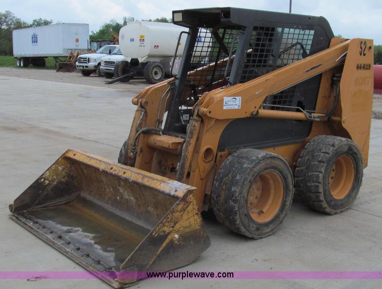 image for item E3926 2004 Case 60XT skid steer