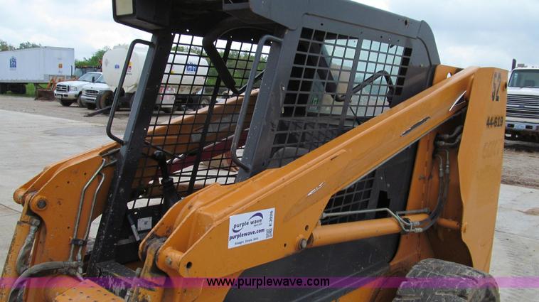 image for item E3926 2004 Case 60XT skid steer