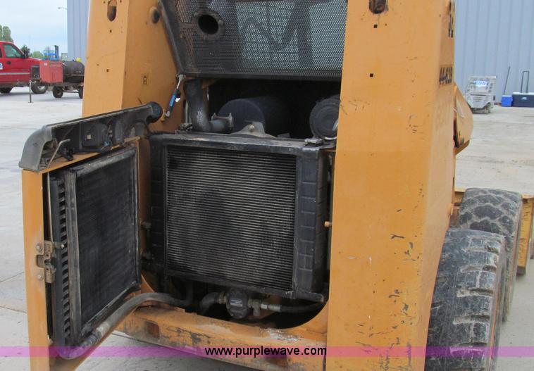 image for item E3926 2004 Case 60XT skid steer