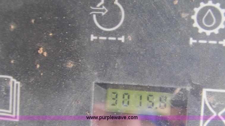 image for item E3926 2004 Case 60XT skid steer