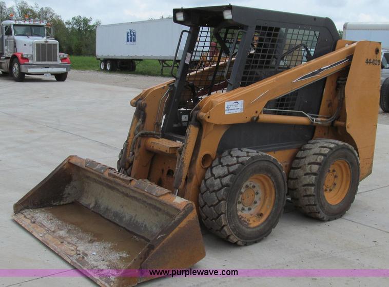 image for item E3927 2004 Case 60XT skid steer