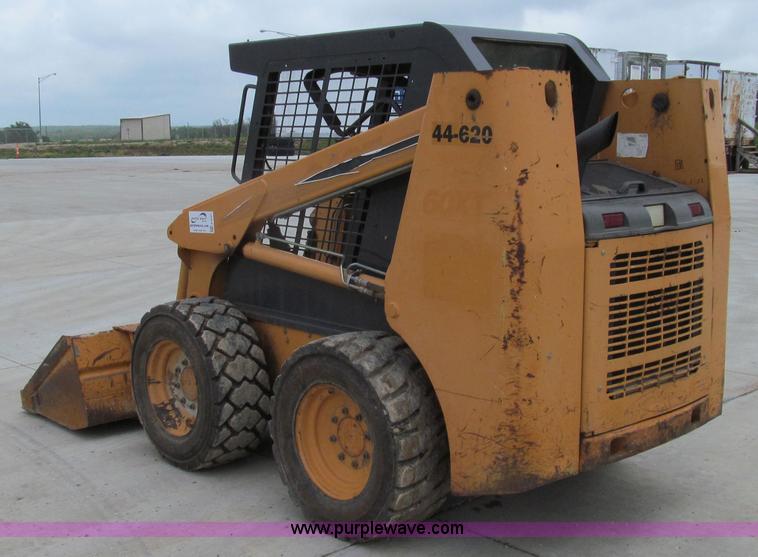 image for item E3927 2004 Case 60XT skid steer
