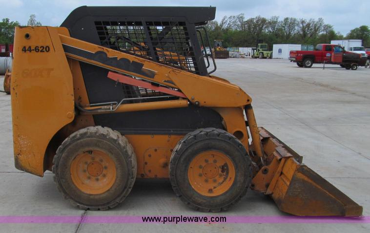 image for item E3927 2004 Case 60XT skid steer