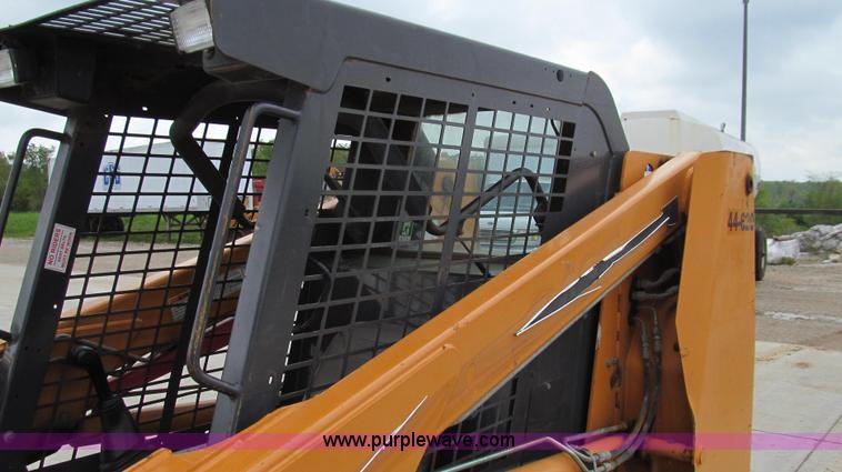 image for item E3927 2004 Case 60XT skid steer
