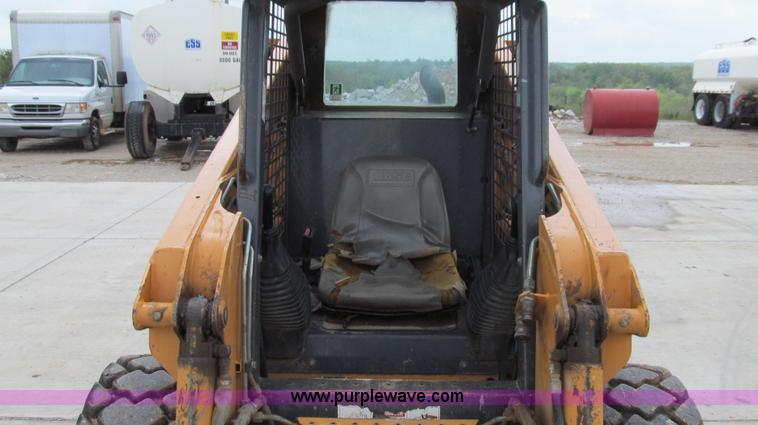image for item E3927 2004 Case 60XT skid steer