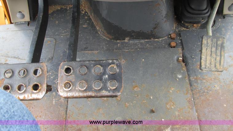 image for item E3931 2002 Case 580 Super M backhoe