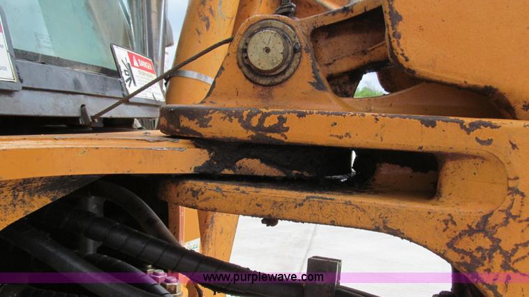 image for item E3932 2002 Case 580 Super M backhoe