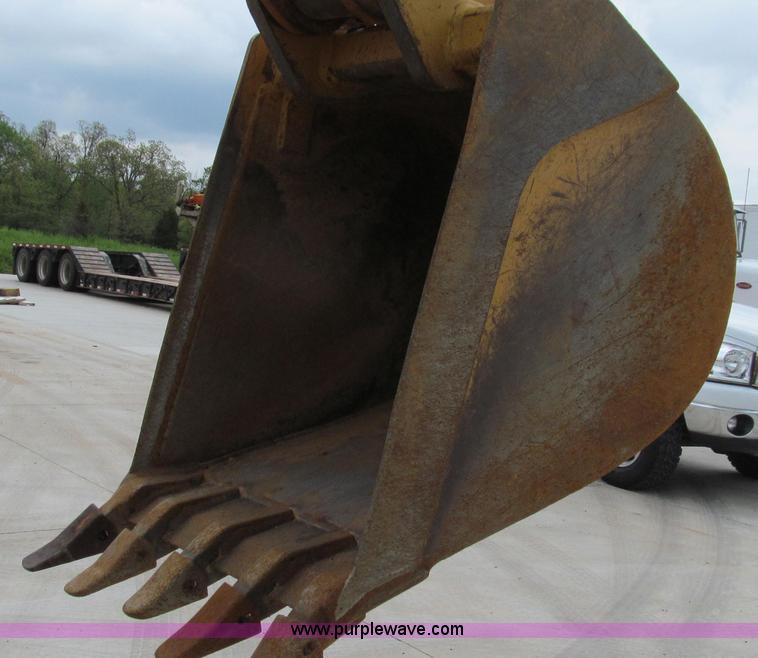 image for item E3932 2002 Case 580 Super M backhoe