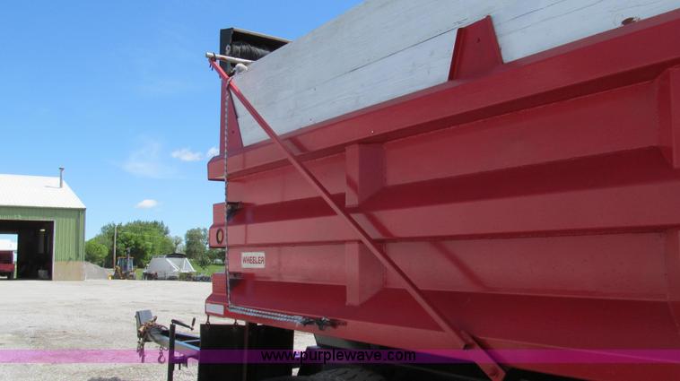 image for item E3952 1999 Wheeler Rock Star pup trailer