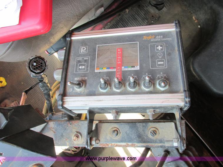 image for item E7242 1999 International 4900 dump truck