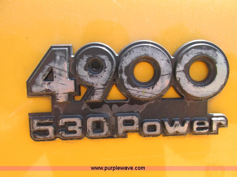 image for item E7243 1998 International 4900 dump truck