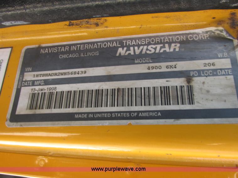 image for item E7243 1998 International 4900 dump truck