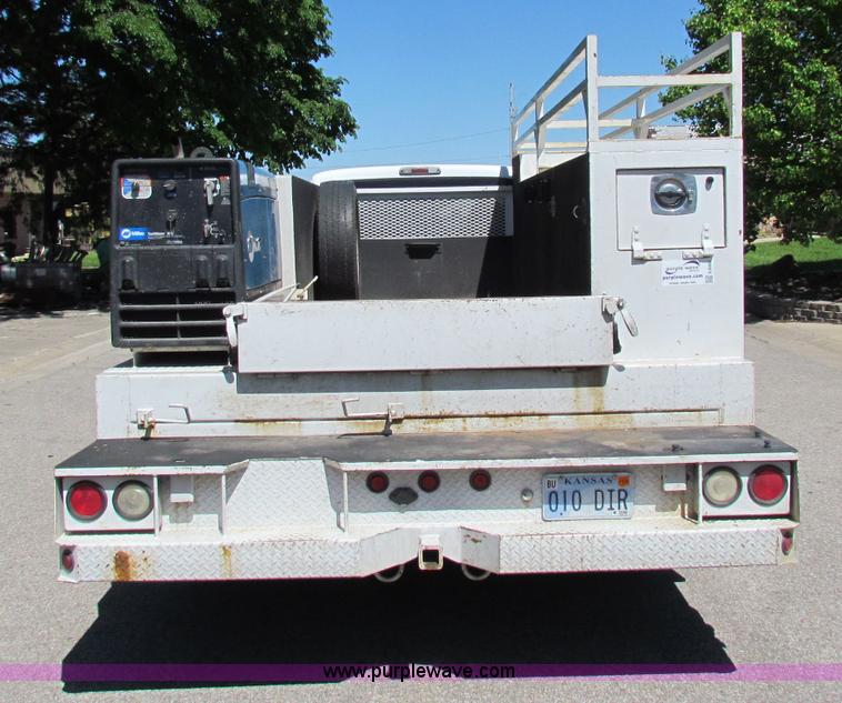 image for item E8491 2009 Ford F550 XLT utility truck