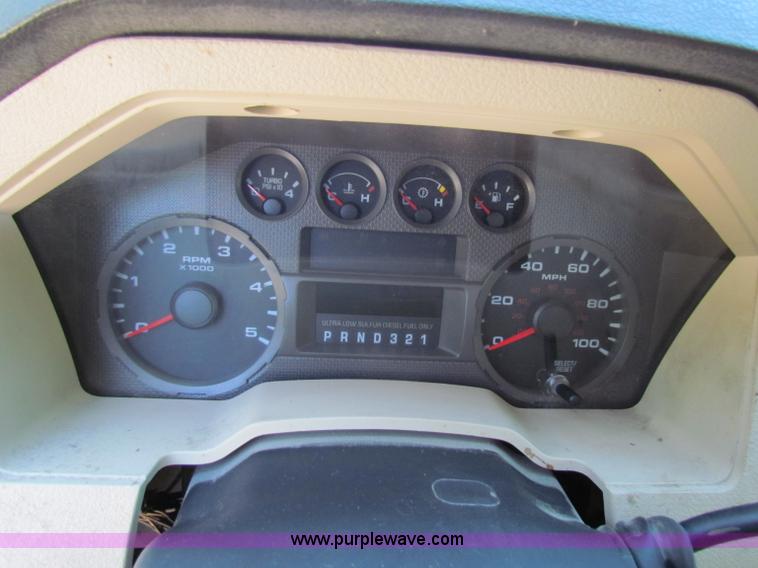 image for item E8491 2009 Ford F550 XLT utility truck