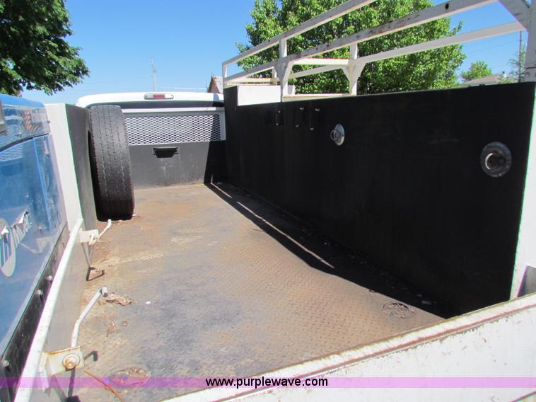 image for item E8491 2009 Ford F550 XLT utility truck