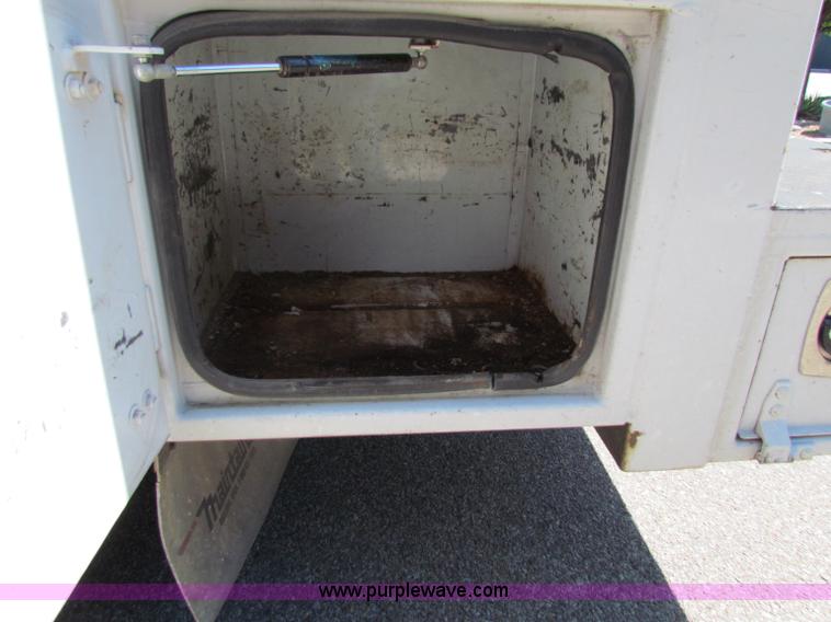 image for item E8491 2009 Ford F550 XLT utility truck