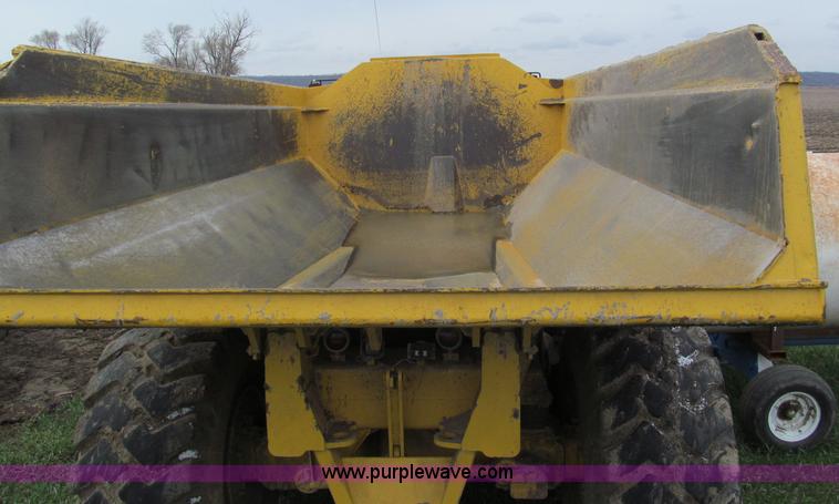 image for item F5012 1995 Volvo A35 haul truck