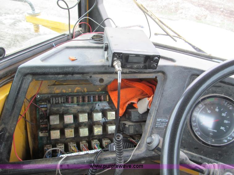 image for item F5012 1995 Volvo A35 haul truck