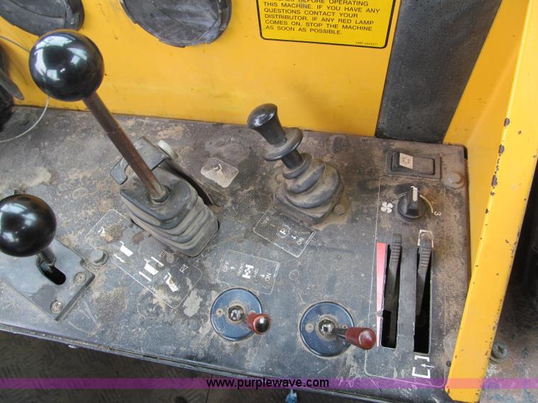 image for item F5012 1995 Volvo A35 haul truck