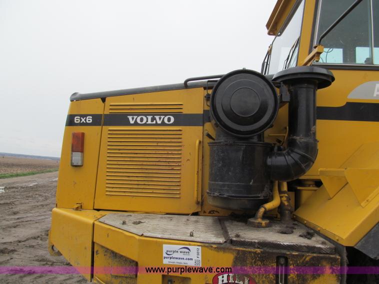 image for item F5012 1995 Volvo A35 haul truck