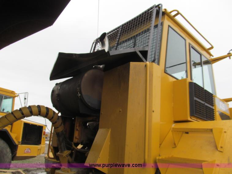 image for item F5012 1995 Volvo A35 haul truck