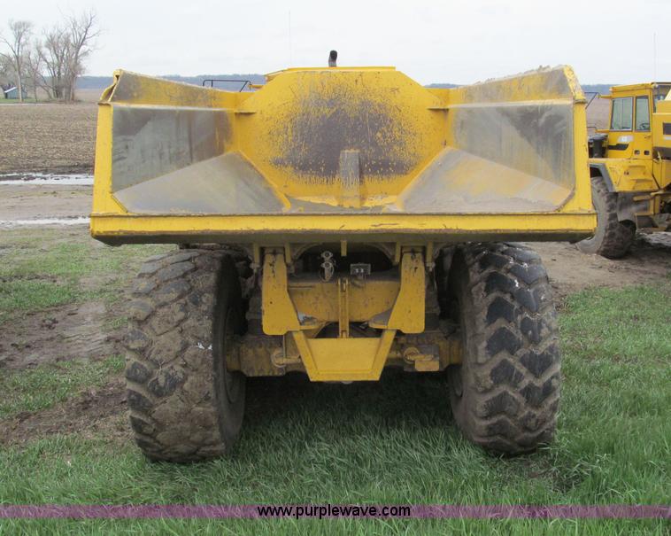 image for item F5013 1995 Volvo A35 haul truck