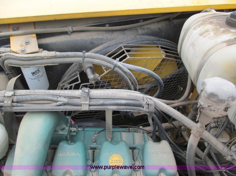 image for item F5013 1995 Volvo A35 haul truck