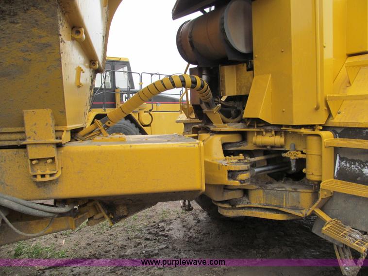 image for item F5013 1995 Volvo A35 haul truck