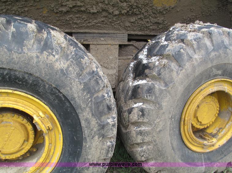 image for item F5013 1995 Volvo A35 haul truck