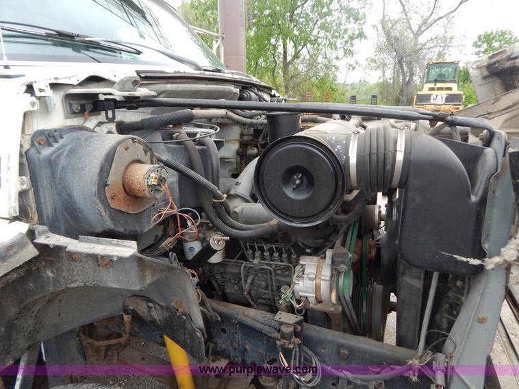 image for item F5040 1989 Ford F800 dump truck