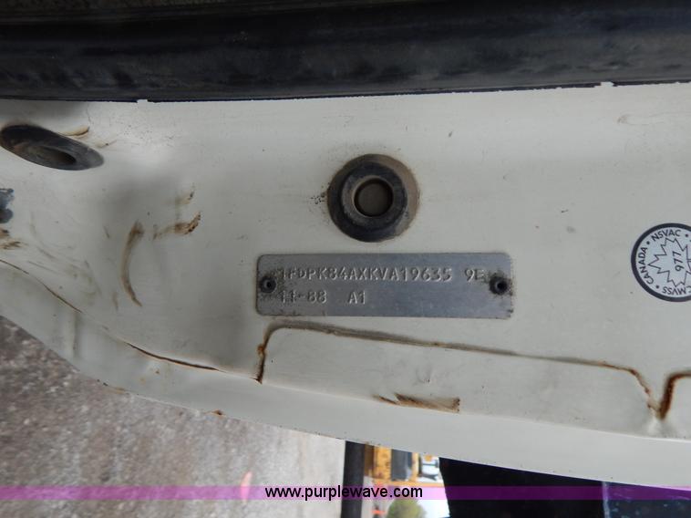 image for item F5040 1989 Ford F800 dump truck