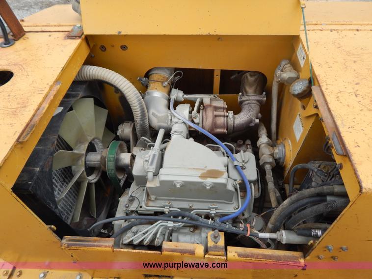 image for item F5041 Hypac C776C articulated vibratory roller