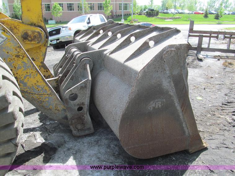 image for item F5043 Komatsu WA380-3MC wheel loader