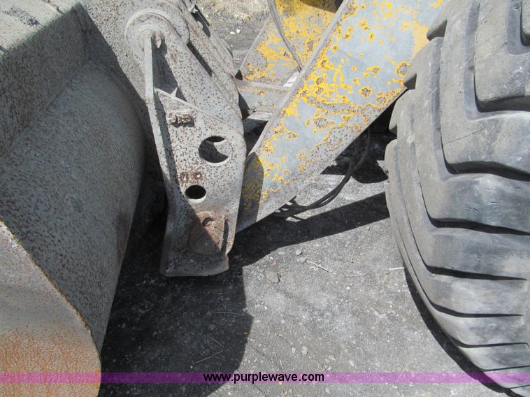 image for item F5043 Komatsu WA380-3MC wheel loader