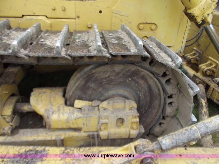 image for item F5050 1968 Caterpillar D7E dozer