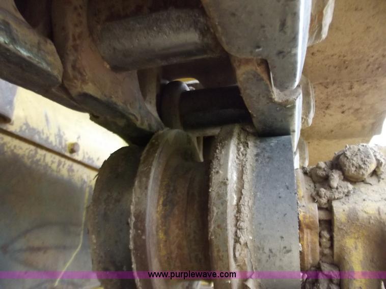 image for item F5050 1968 Caterpillar D7E dozer