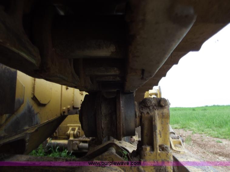 image for item F5050 1968 Caterpillar D7E dozer