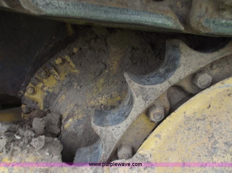 image for item F5050 1968 Caterpillar D7E dozer